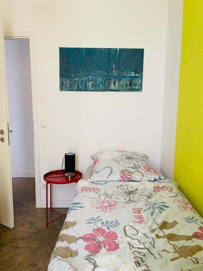 Zentrale Ruhige Ferienwohnung In Berlino Esterno foto