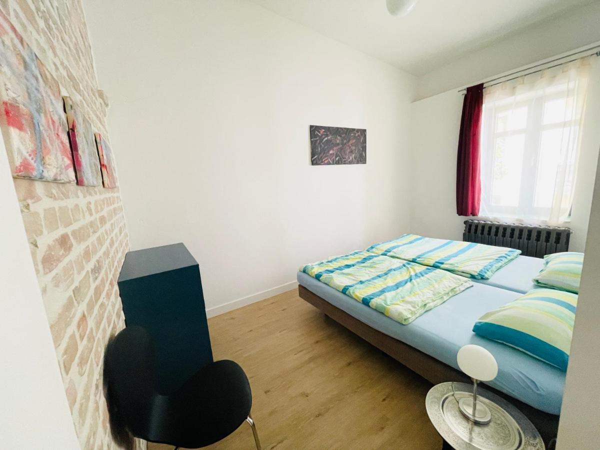 Zentrale Ruhige Ferienwohnung In Berlino Esterno foto