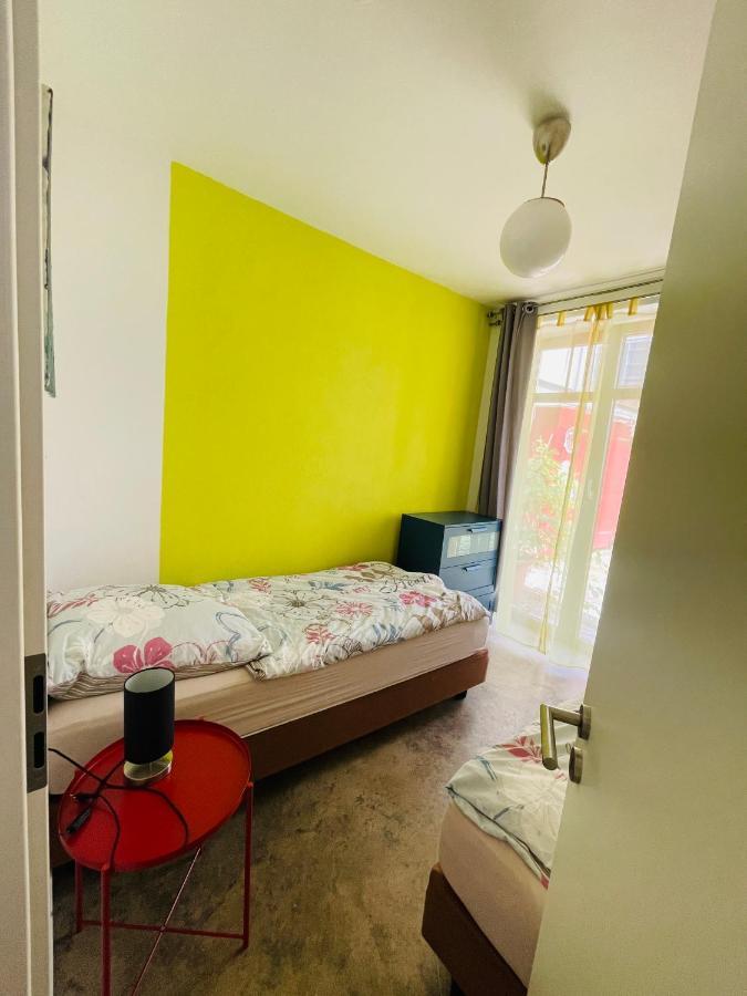 Zentrale Ruhige Ferienwohnung In Berlino Esterno foto